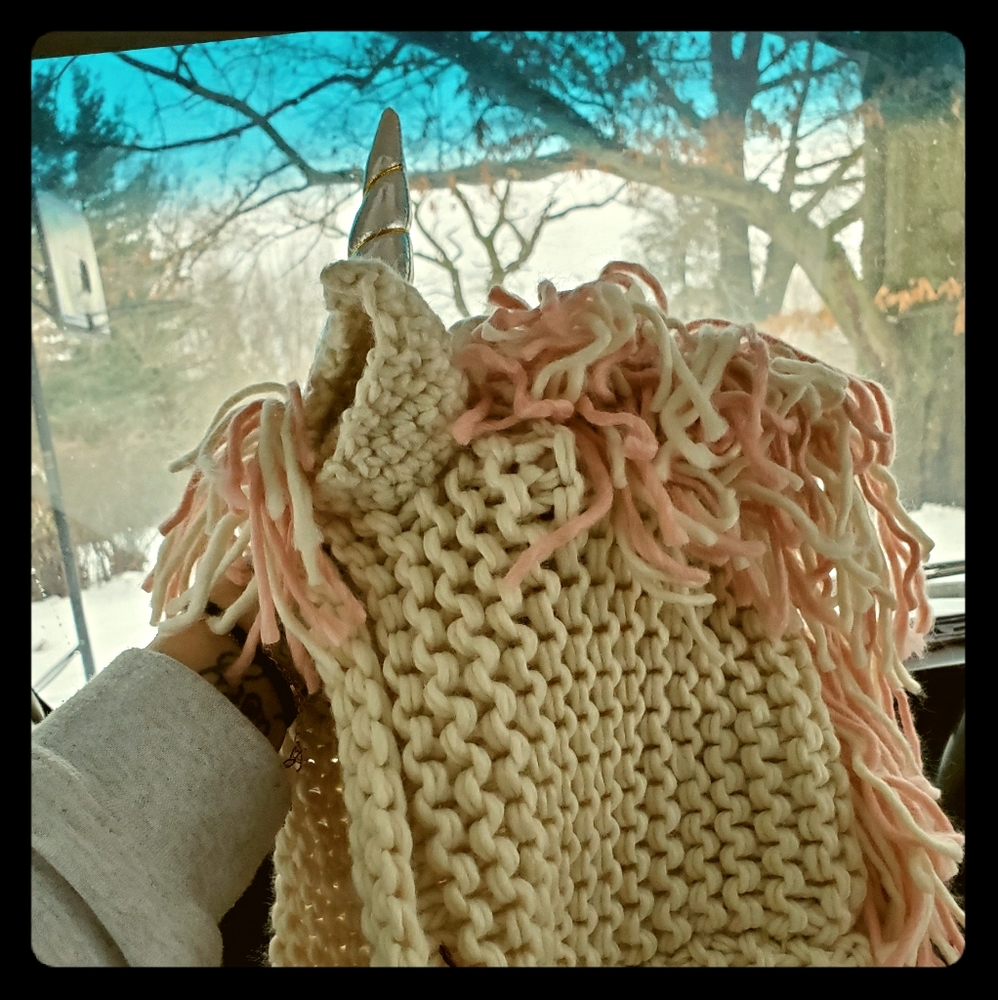 Crotchet unicorn hat with scarf/ mittens